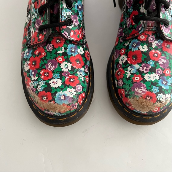 028 - WOMENS DR MARTENS DOC MARTENS PASCAL COMBAT WANDERLUST FLORAL SHOES BOOTS - Picture 4 of 7